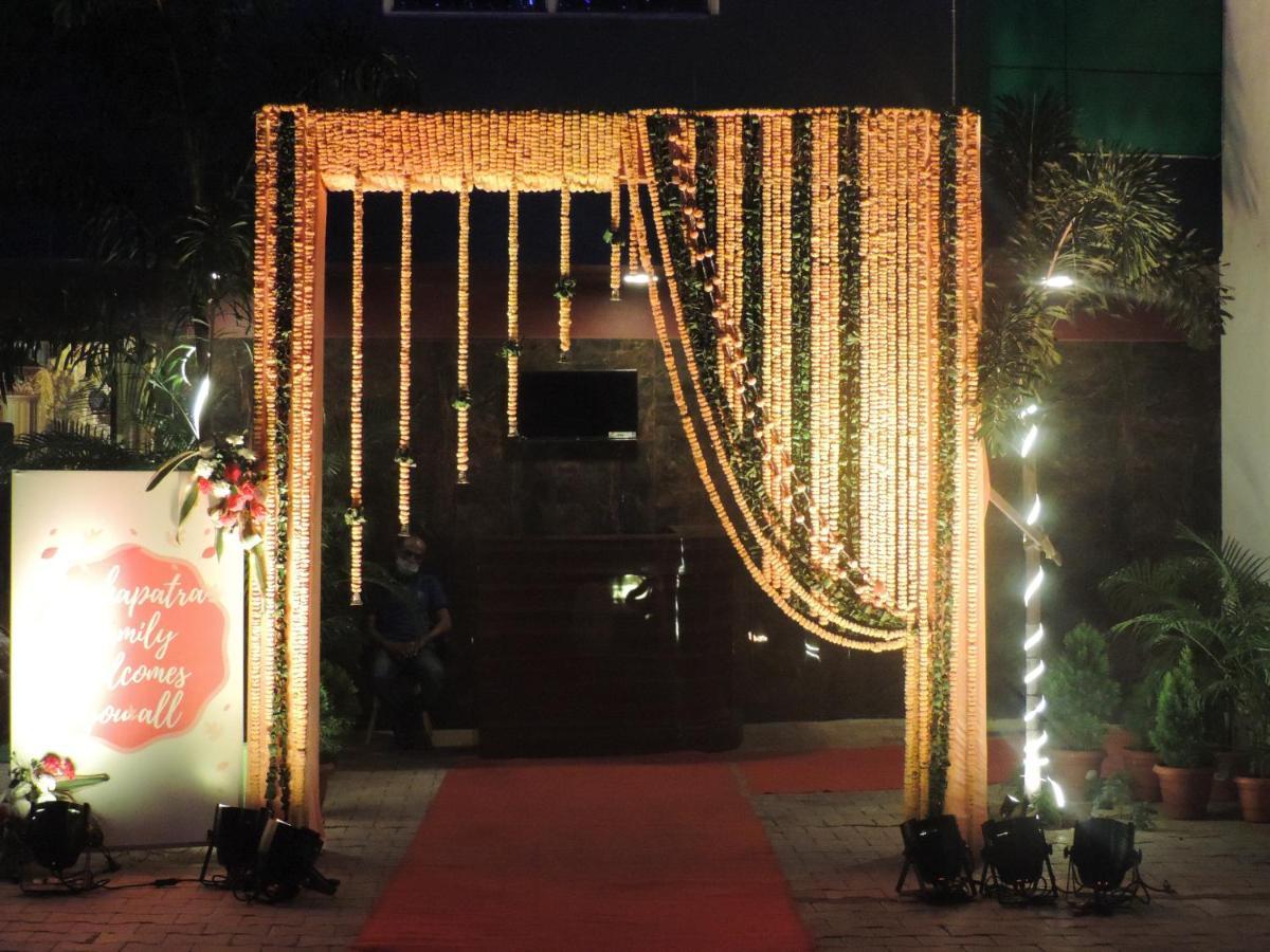 Om Leisure Hotel - Bbsr Bhubaneswar Exterior photo